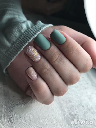 Мастер маникюра и педикюра