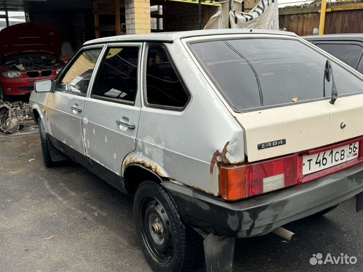 В разборе запчасти ваз 2109