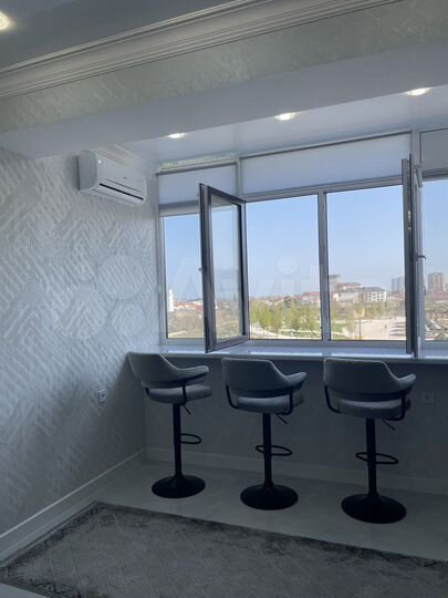 2-к. квартира, 80 м², 6/9 эт.