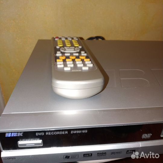 Dvd рекордер BBK DW9916S, пишущий на запчасти