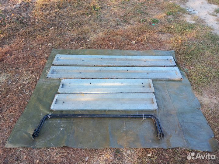 Прицеп для торговли Каменскавто 813302-2Е24, 2003