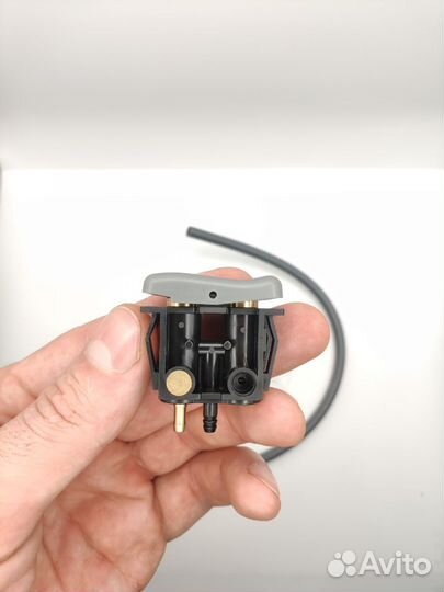 Кнопка регулировка сиденья VW Volks 2R2881251A