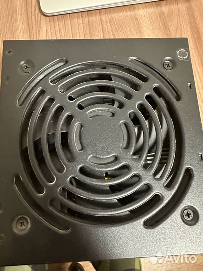 Блок питания AeroCool VX-550