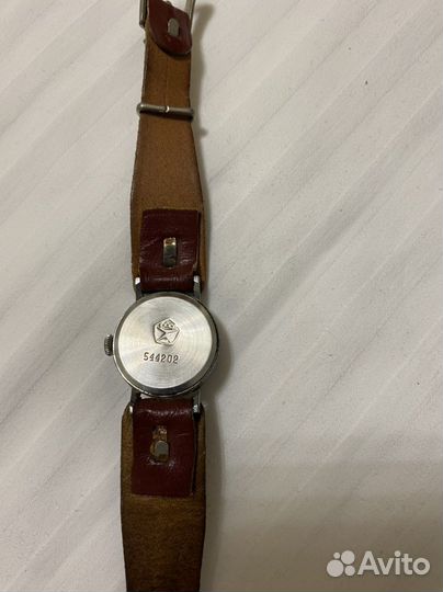Часы женские б/у