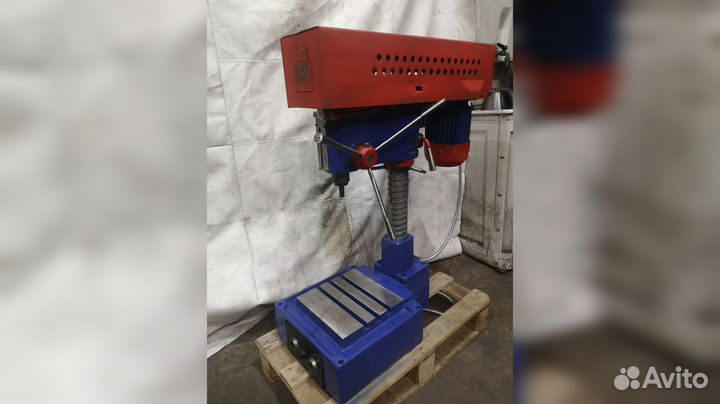 Сверлильный станок 2м112