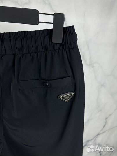 Черные шорты Prada (Polyamide)