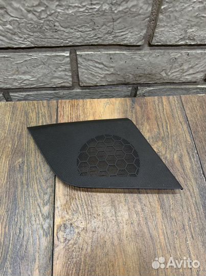 Аudi А5 (8T) Решетки динамиков