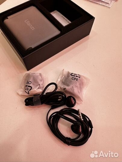 Микрофон петличный Ulanzi