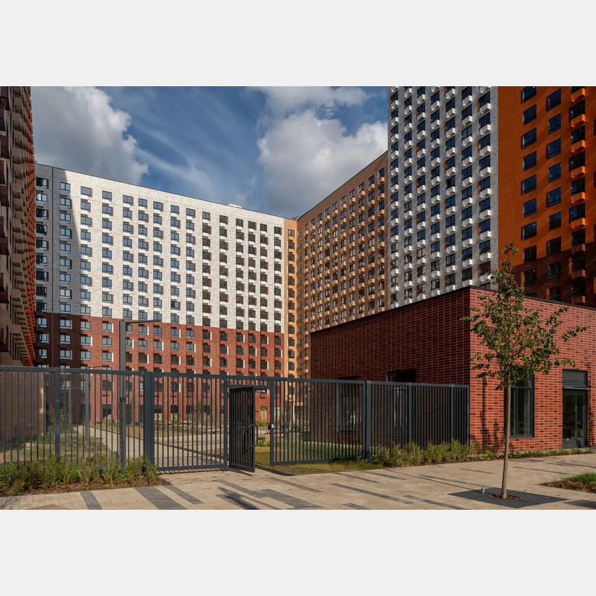 2-к. квартира, 49 м², 19/24 эт.