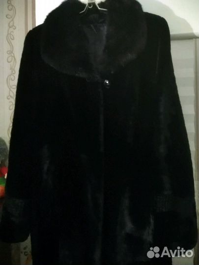 Шуба мутоновая черная