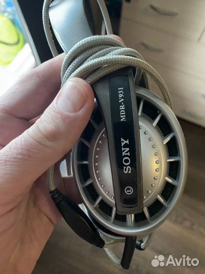 Наушники Sony и Panasonic