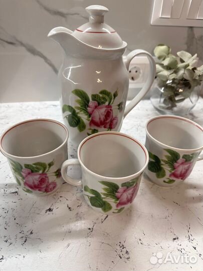 Сервиз/ посуда/ графин с кружками/ супница