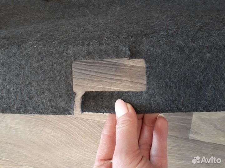 Обшивка крышки багажника Audi A4 B7