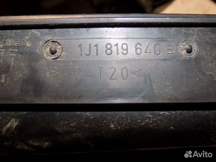 Рамка салонного фильтра Golf IV/Bora 1997-2005