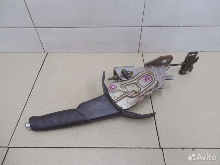 Рычаг стояночного тормоза Almera Tino 2000-2006