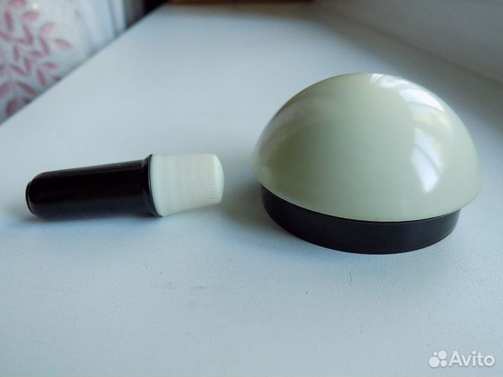 Набор, шкатулка с игольницей, карболит. СССР