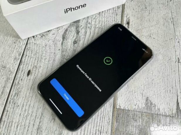 iPhone 11, 256 ГБ