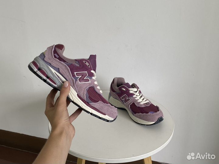 Кроссовки New Balance 2002R