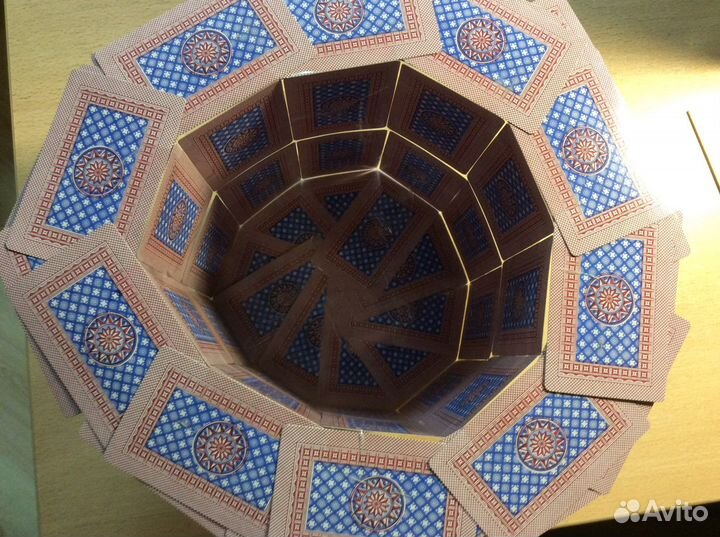 Шляпа фокусника из карт