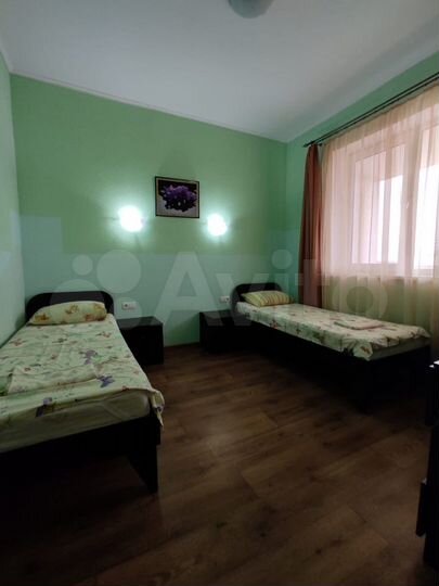 2-к. квартира, 55 м², 1/2 эт.
