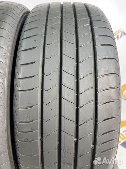 Kumho Ecsta HS51 215/55 R18 96H