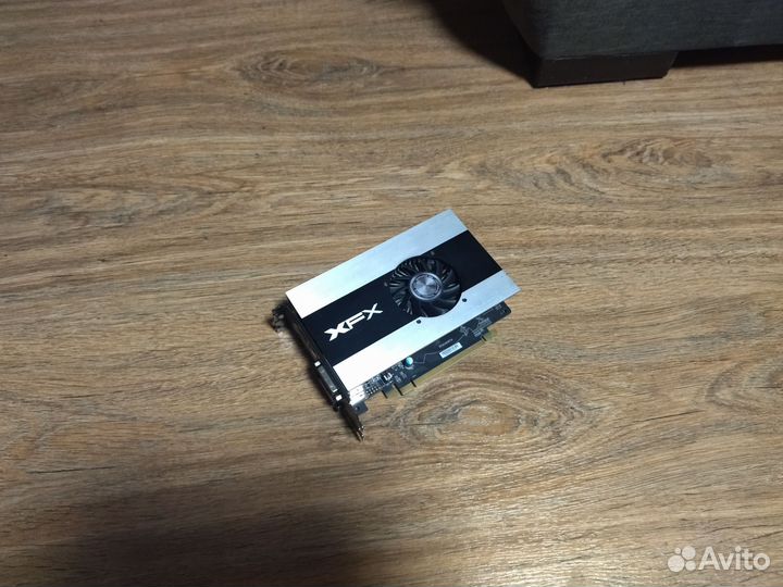 Sapphire Rx 560 4gb, XFX R7700 2Gb, AC 1200
