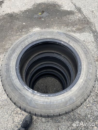 Dunlop Graspic DS3 215/60 R16