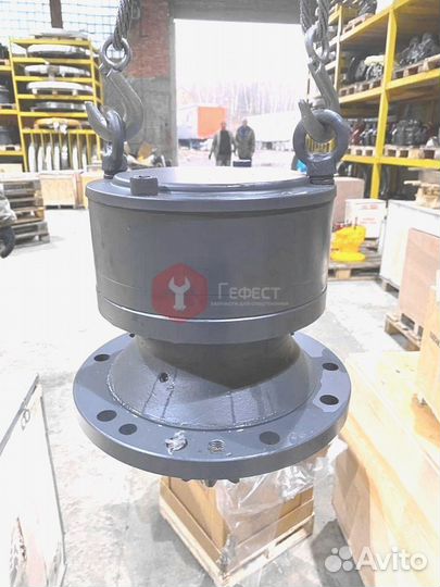 Поворотный редуктор Hitachi ZX260LCH-3G 9258608