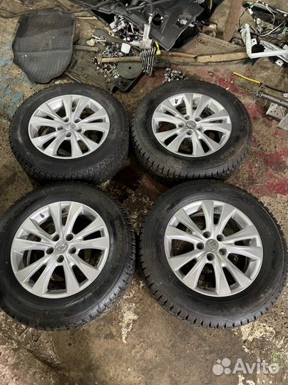 Колеса зимние р17 225 65 5 114.3 рав 4
