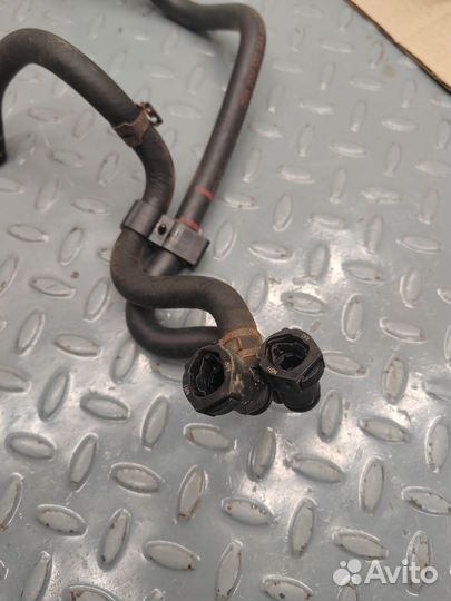 Трубки топливные с клапаном вентиляции VAG