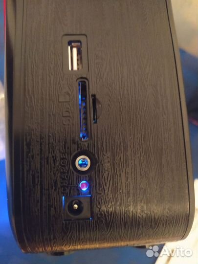 Радиоприемник колонка блютуз беспроводная