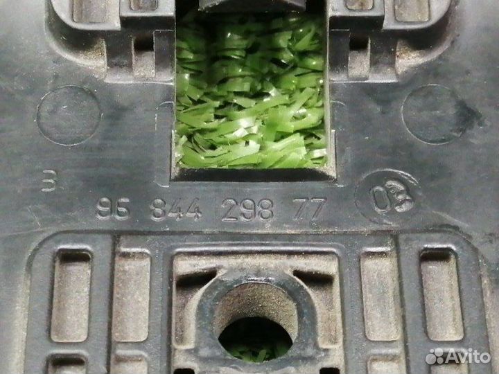 Кронштейн Peugeot 308 2008