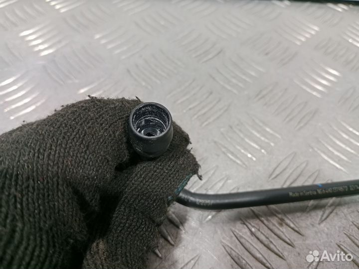 Б/У Патрубок вентиляционный Audi A8 2010-20#003