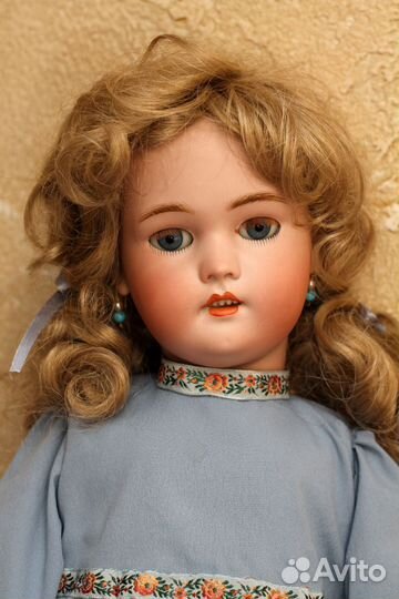 Антикварная кукла немецкой фабрики Simon Halbig