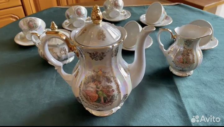 Чайный и кофейный сервизы Мадонна