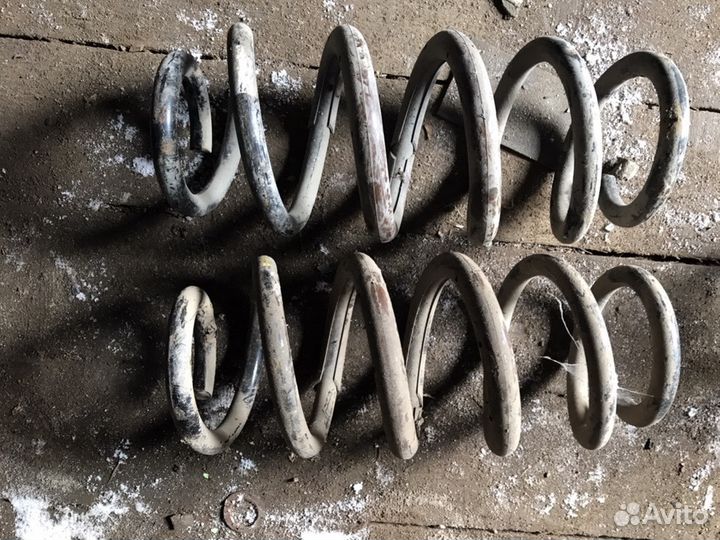 Toyota RAV 4 30 кузов задние рычаги подрамник