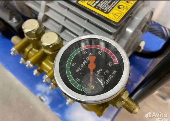 Мощная Мойка высокого давления новая