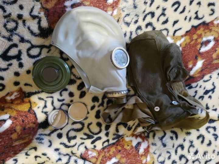 Противогаз