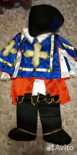 Костюм карнавальный