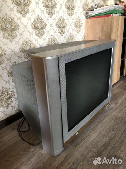 Сломанный телевизор