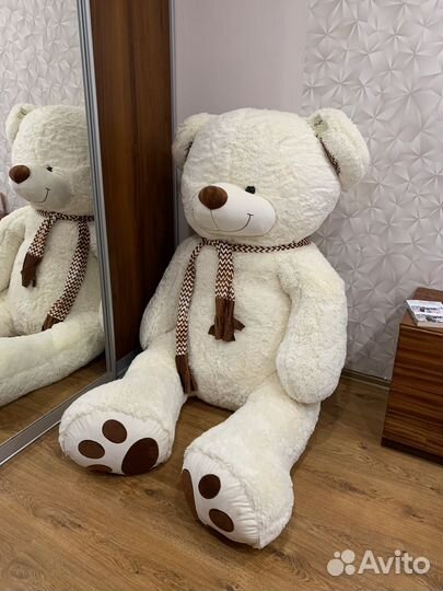 Большие плюшевые медведи