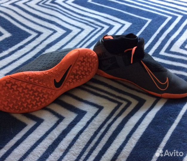 Сороконожки nike phantom gx