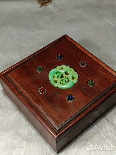 Шкатулка интересная