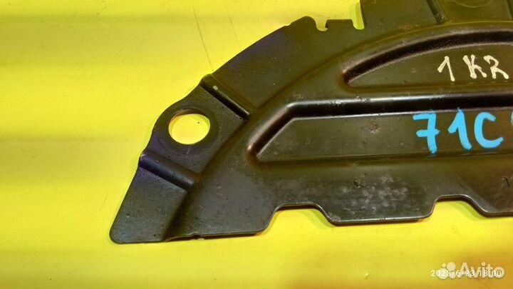 Кожух двигателя для Peugeot 107