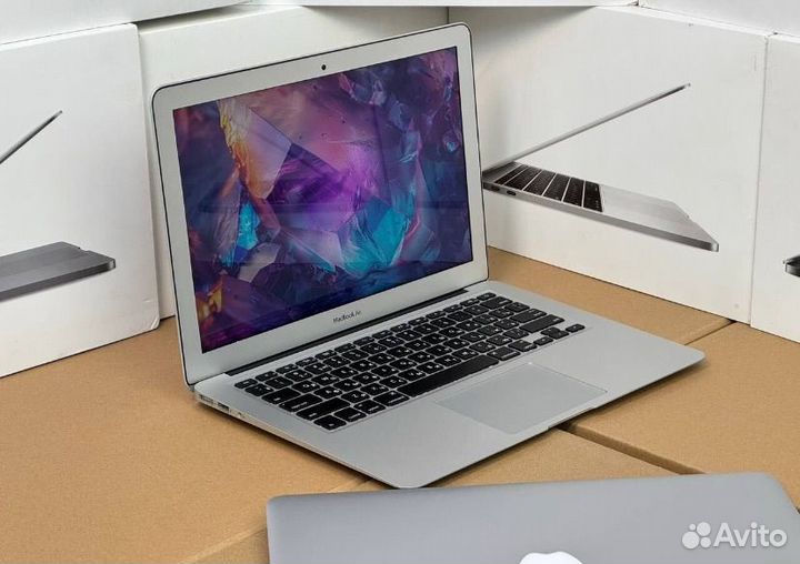 Apple MacBook Air 13 2015 i5 128GB 1 год