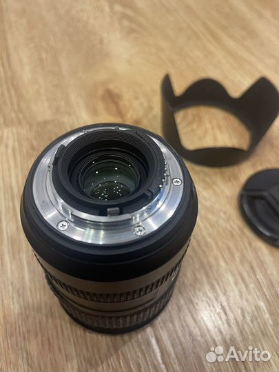 Объектив Nikon 18-200mm f/3.5-5.6 nikkor