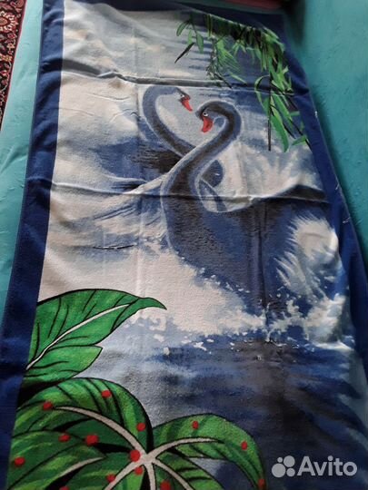 Махровые полотенца бу