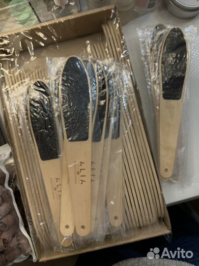 Материалы для маникюра