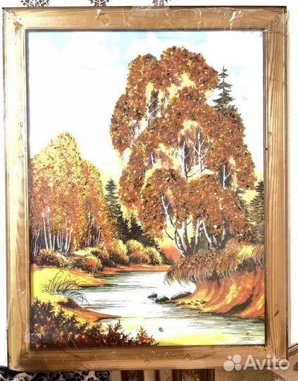 Картина из натурального янтаря