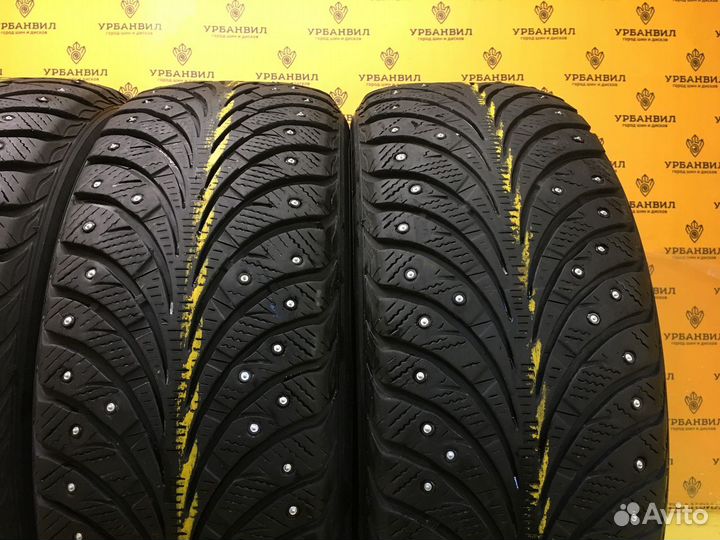 Sava Eskimo Stud 215/60 R16 99T